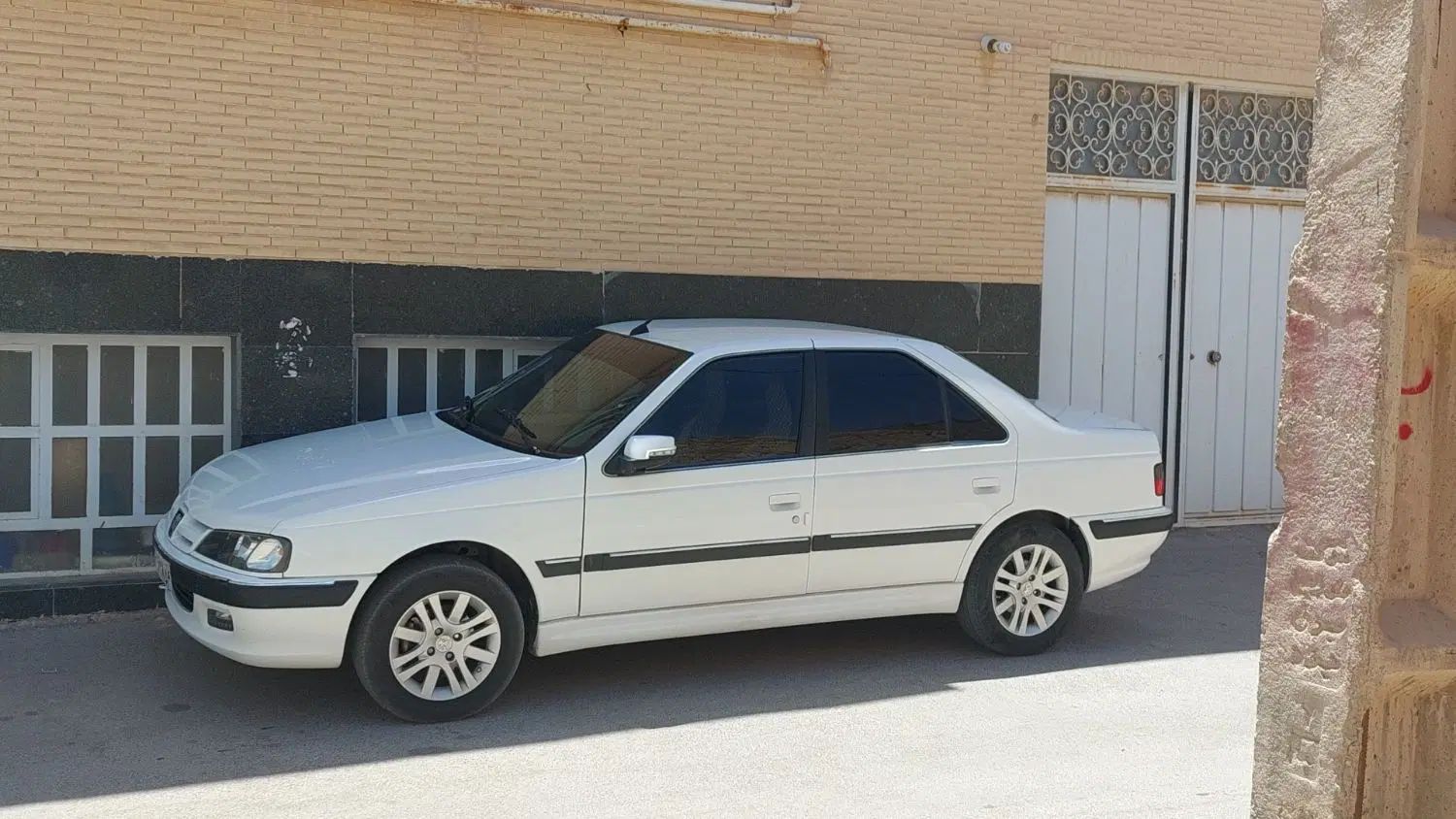 پژو پارس ELX-XU7P سفارشی - 1402