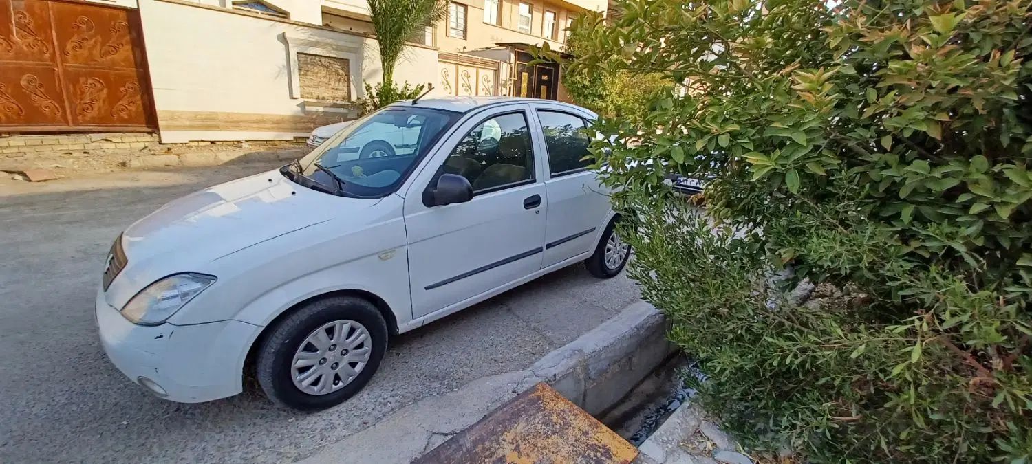 تیبا صندوق دار SX - 1398