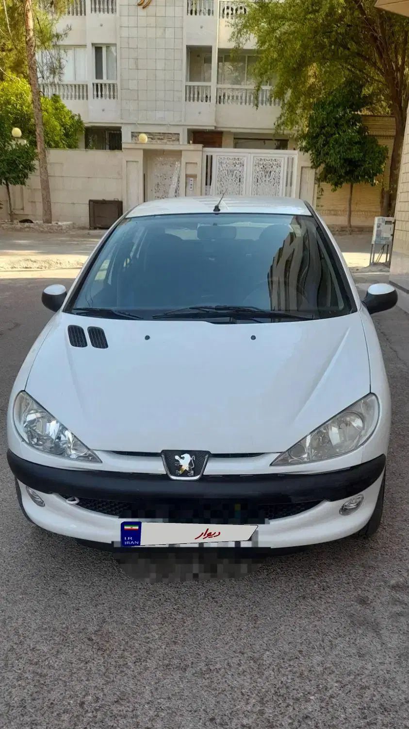 پژو ۲۰۶ صندوق دار v8 - 1395