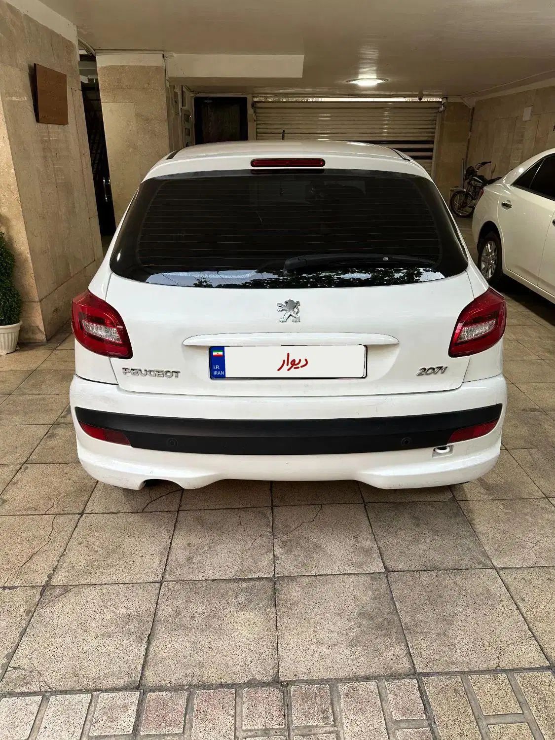 پژو 207 اتوماتیک - 1390