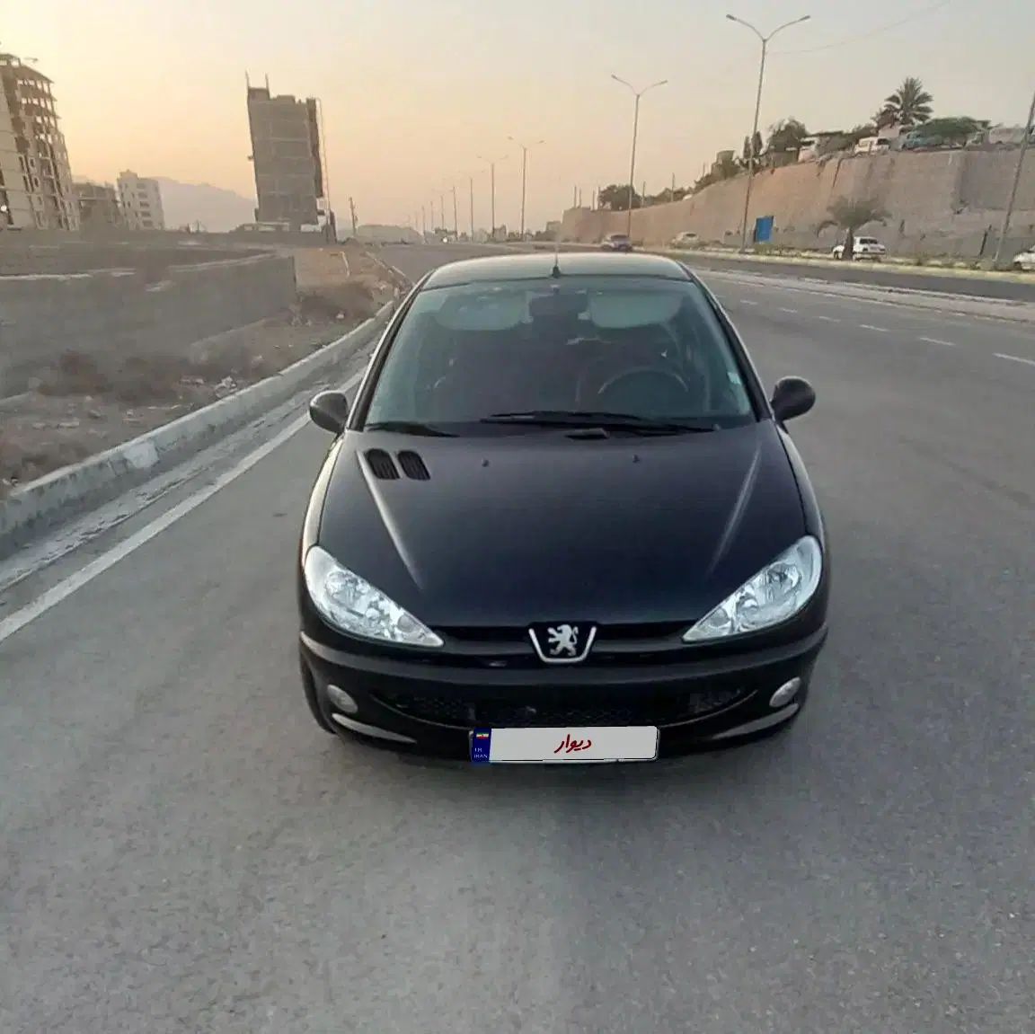 پژو ۲۰۶ صندوق دار v8 - 1396