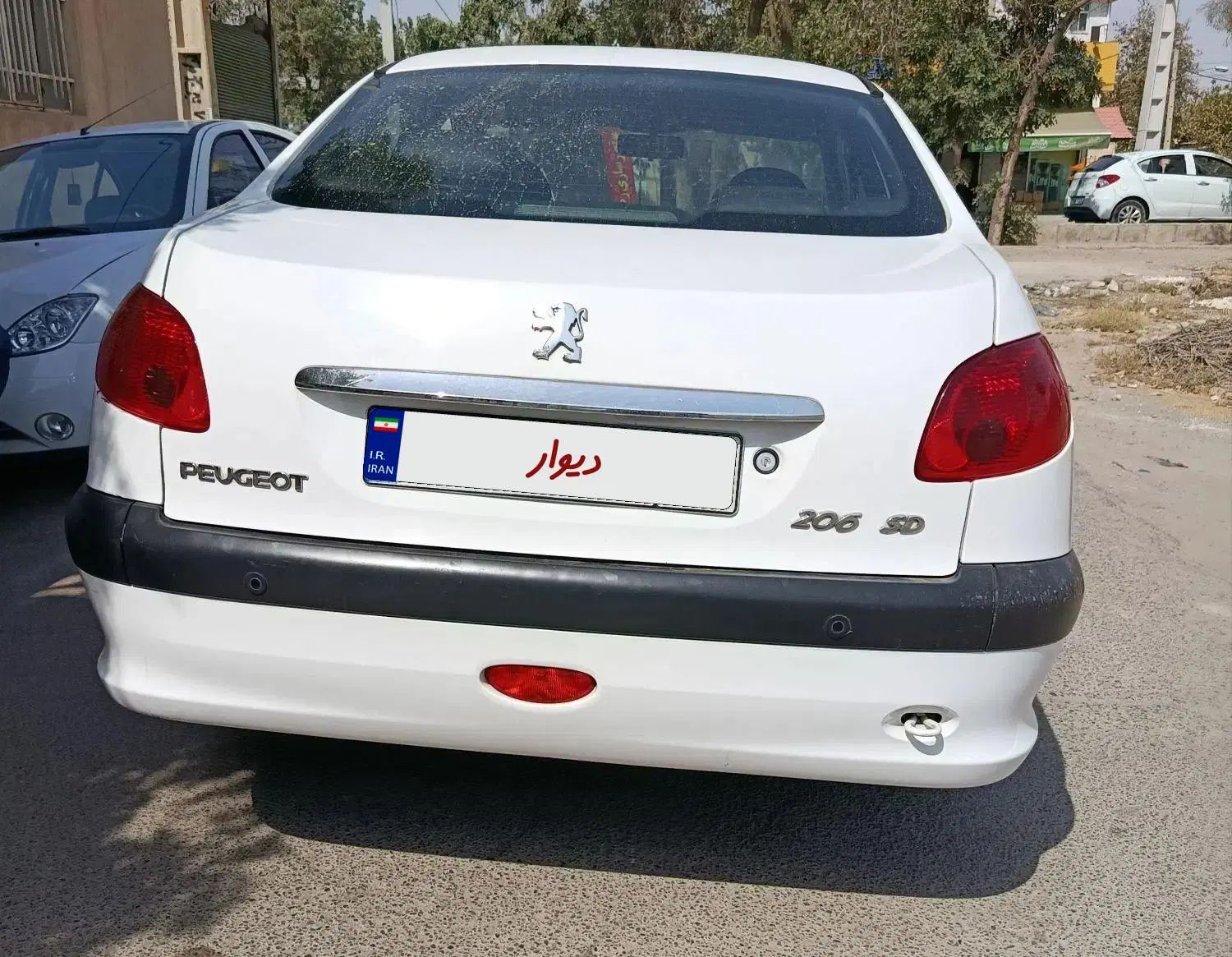 پژو ۲۰۶ صندوق دار v8 - 1394