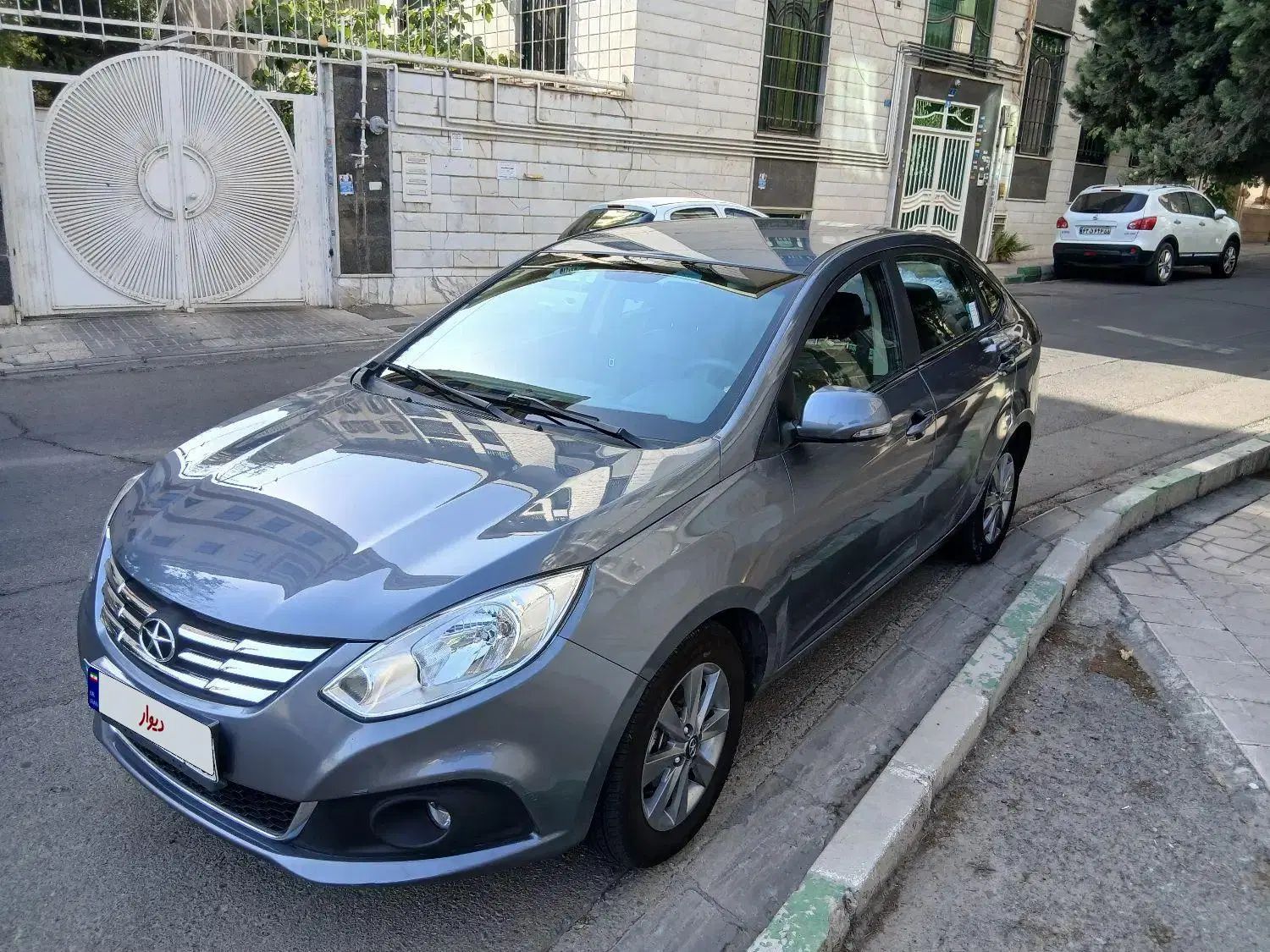 جک J4 اتوماتیک آپشنال - 1402