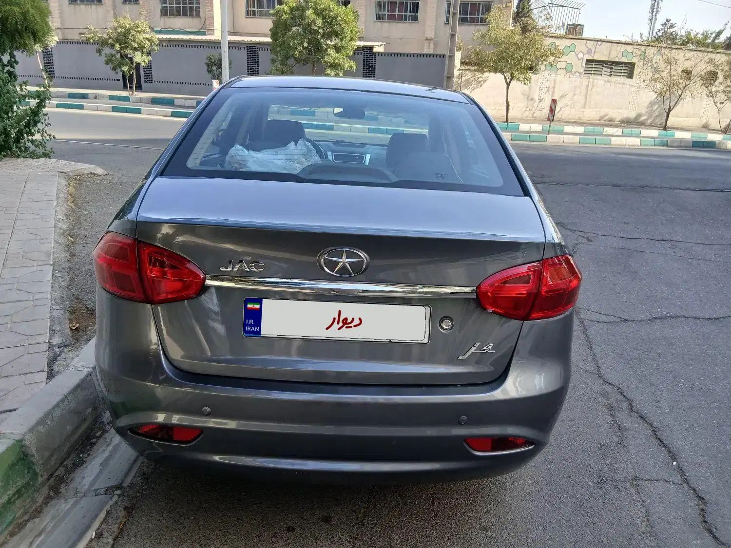 خودرو جک، J4 آگهی ann_20191086