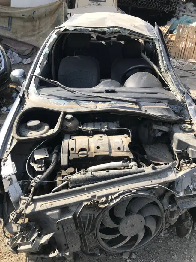 پژو ۲۰۶ صندوق دار v8 - 1391