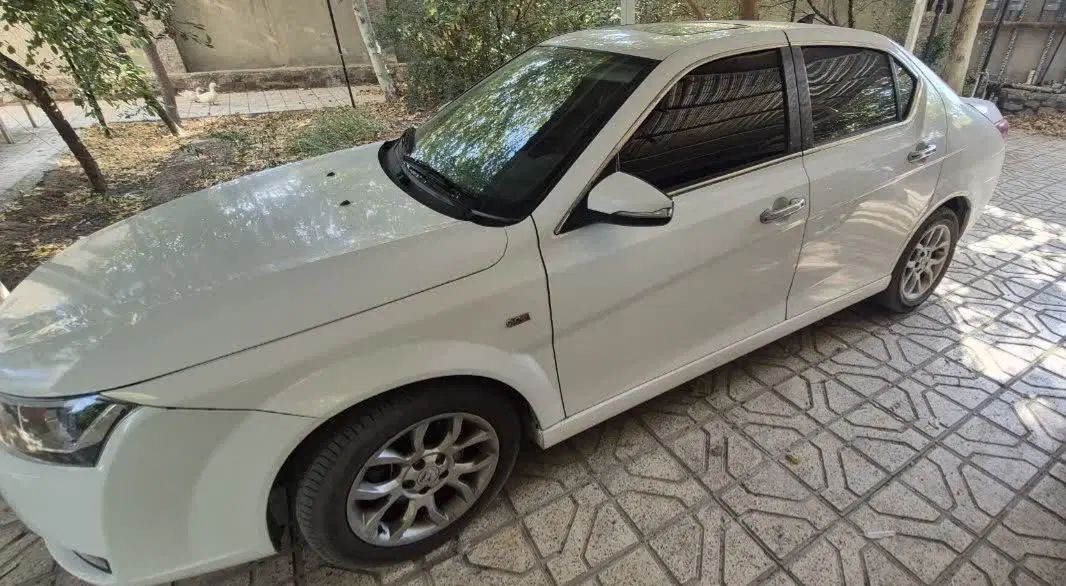 دنا پلاس توربو اتوماتیک - 1400