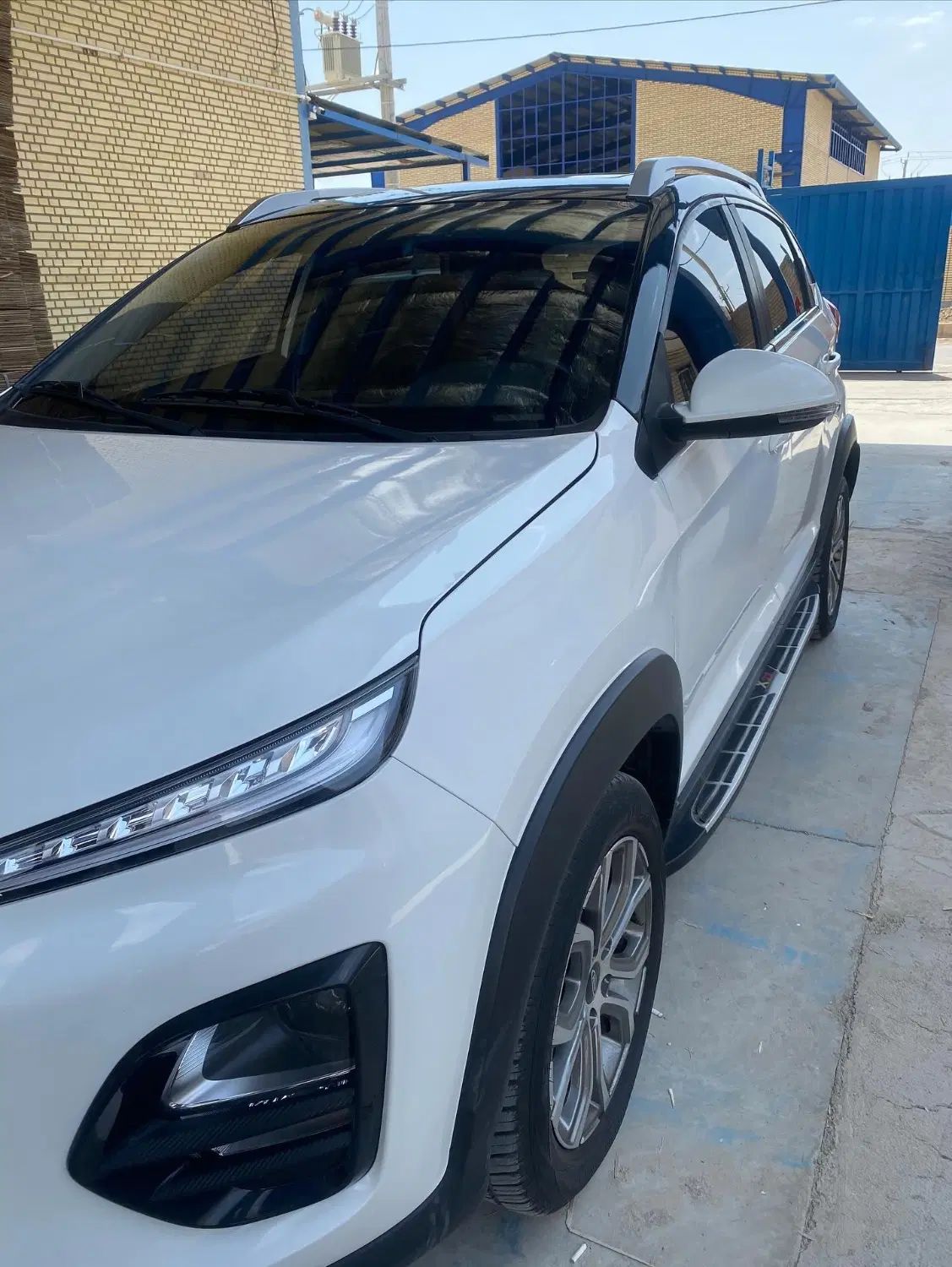 ام وی ام X22 اتوماتیک اسپرت لاکچری - 1400