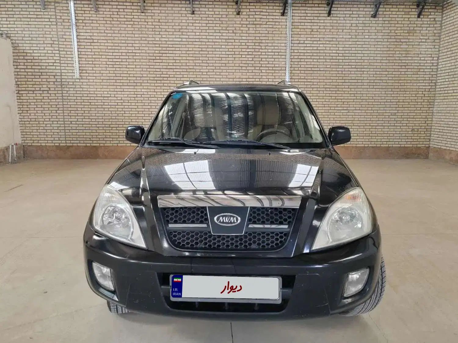 ام وی ام X33 دنده‌ای ساده - 1390