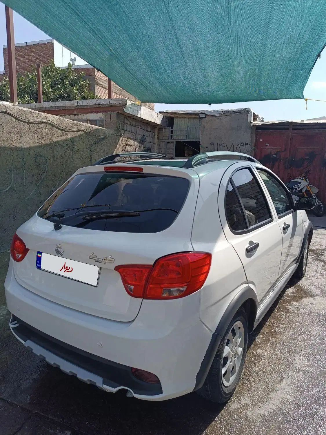 کوییک R دنده‌ای - 1402