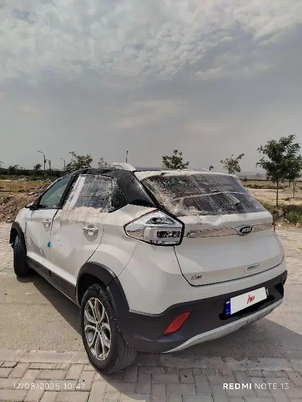 ام وی ام X22 دنده‌ای لاکچری - 1397