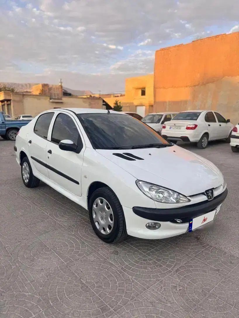 خودرو پژو، ۲۰۶ صندوق دار آگهی ann_20194057