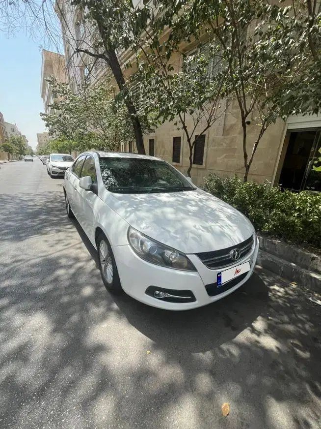 جک J5 اتوماتیک - 1394