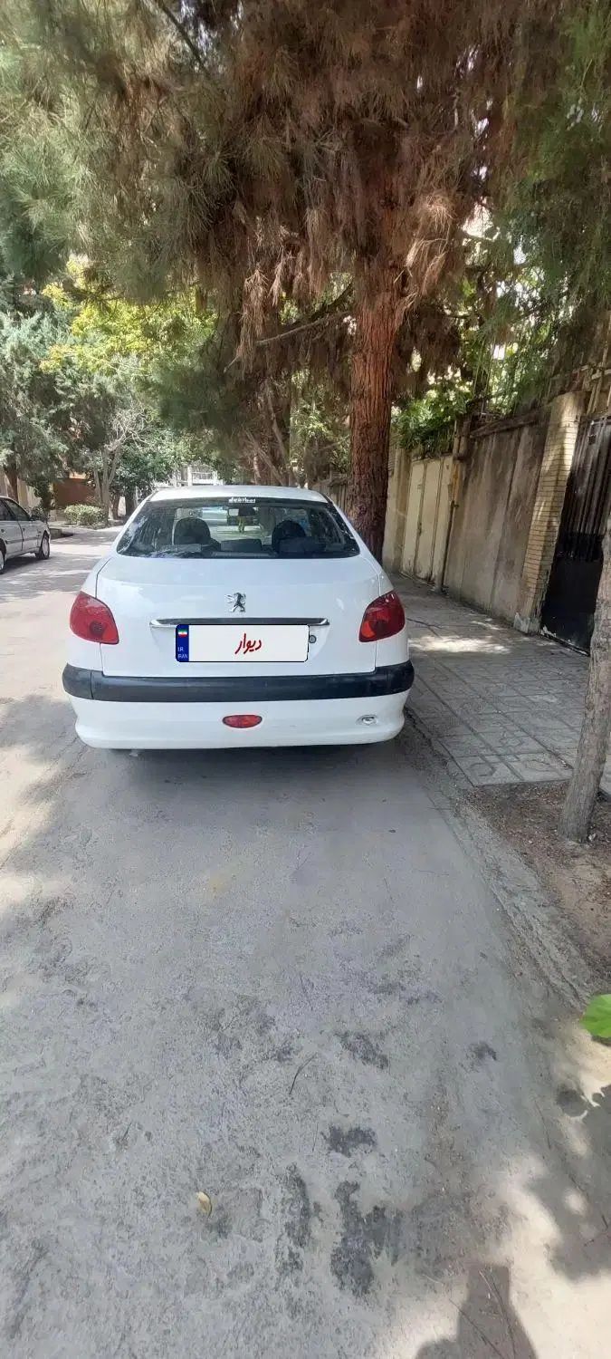 پژو ۲۰۶ صندوق دار v20 - 1389