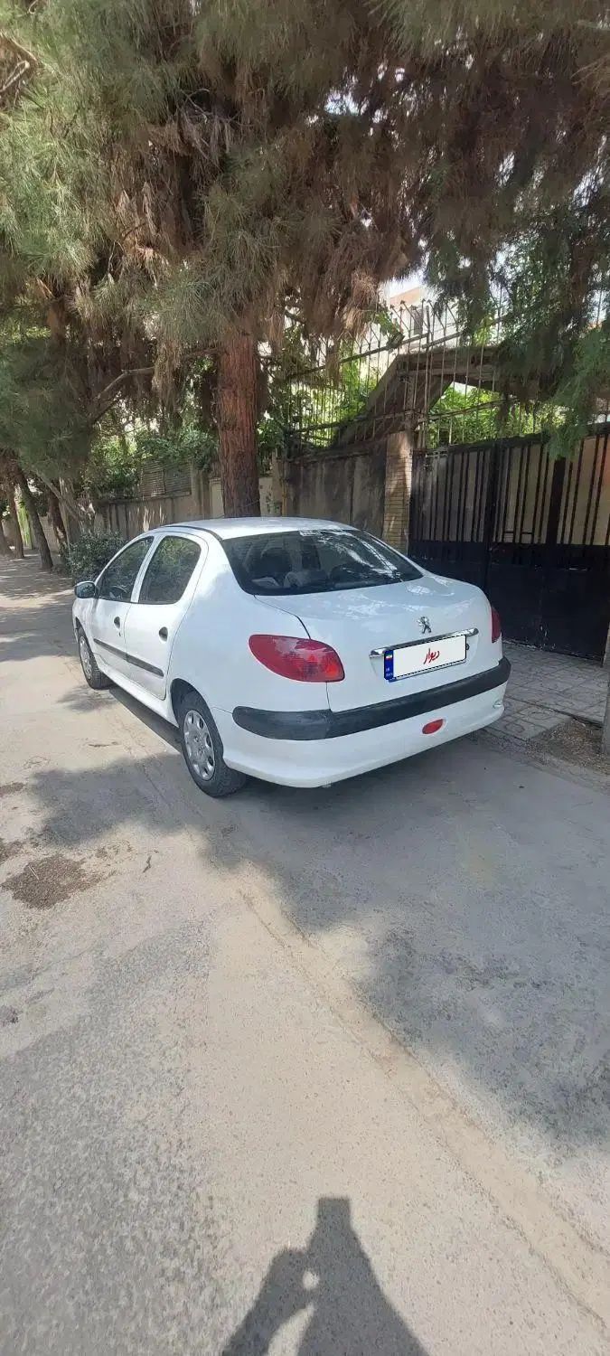 پژو ۲۰۶ صندوق دار v20 - 1389