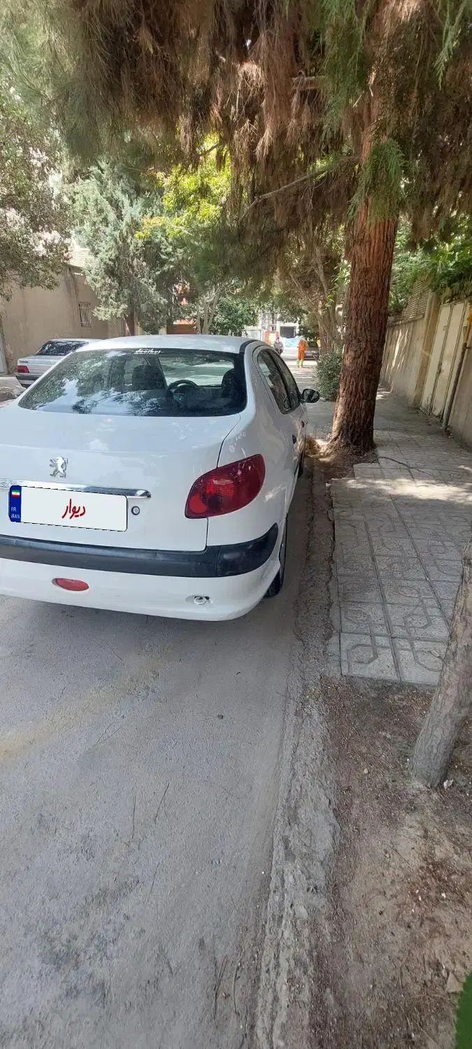 پژو ۲۰۶ صندوق دار v20 - 1389