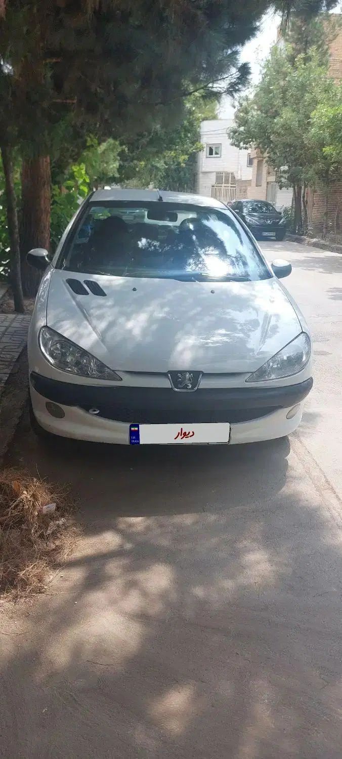 پژو ۲۰۶ صندوق دار v20 - 1389