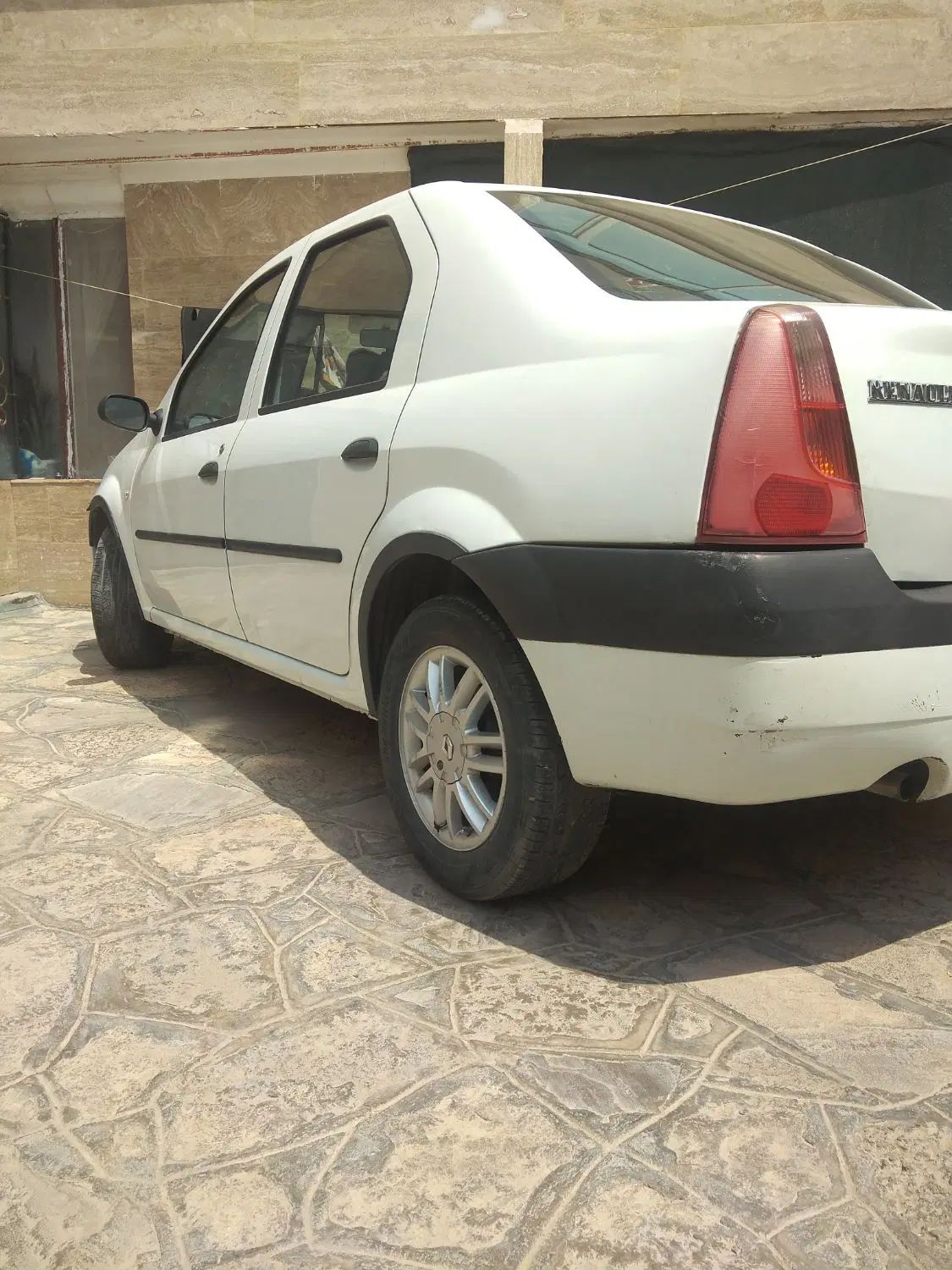 خودرو رنو، تندر 90 آگهی ann_20194875