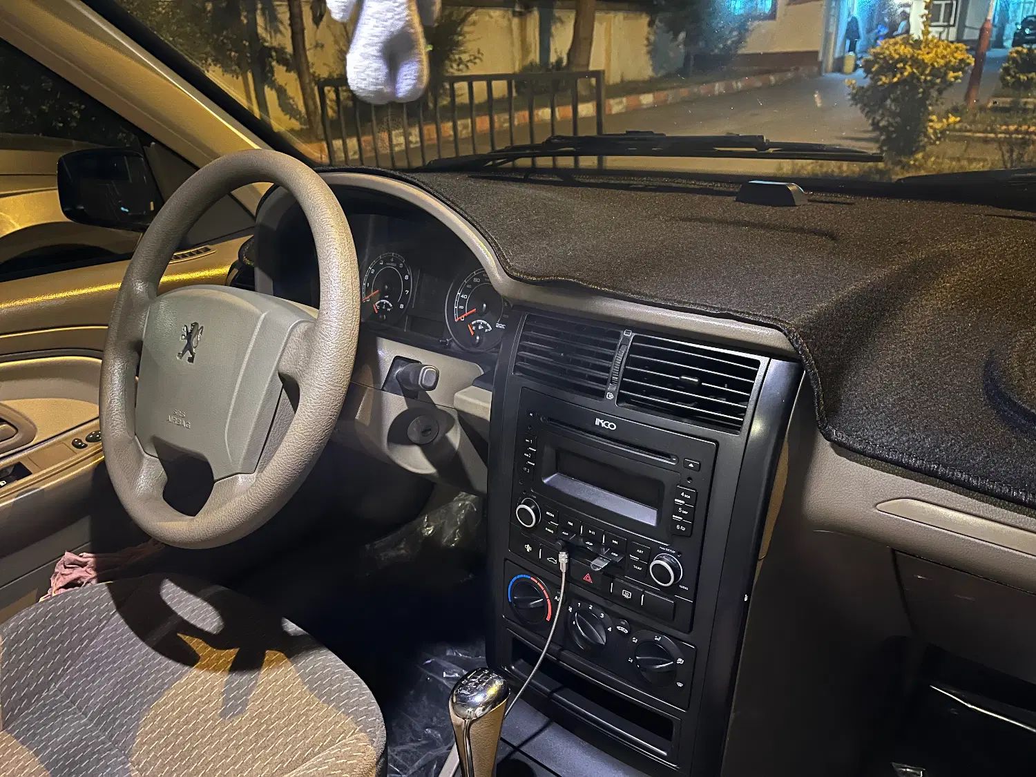 پژو 405 SLX بنزینی TU5 - 1396