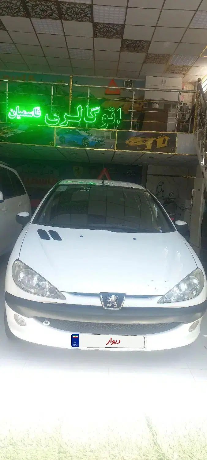 پژو ۲۰۶ صندوق دار v8 - 1399