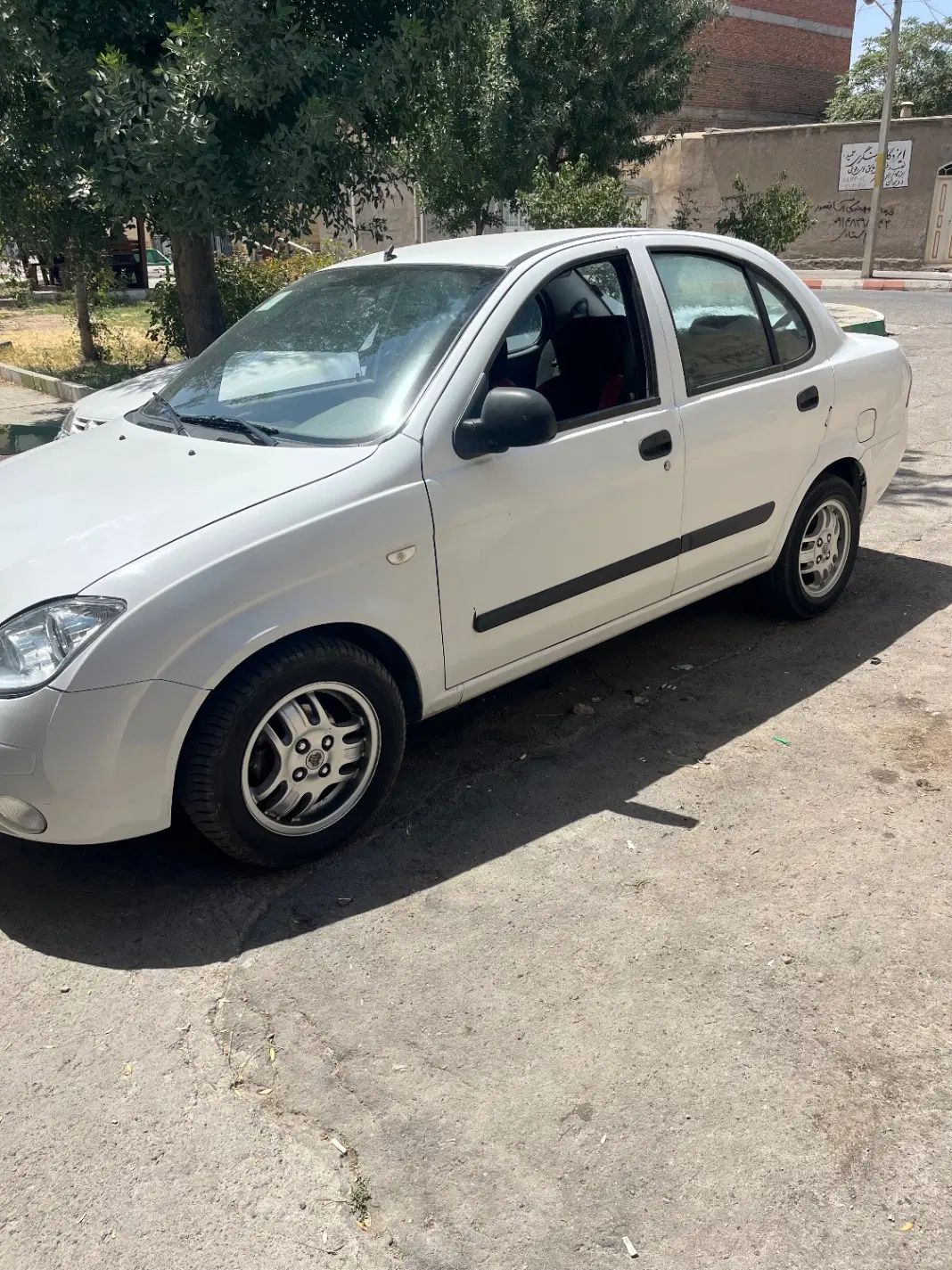 تیبا صندوق دار SX - 1391