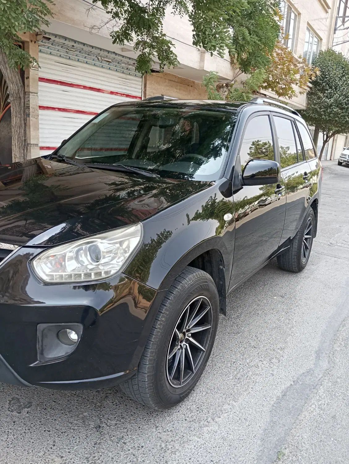 خودرو ام وی ام، X33 آگهی ann_20195502