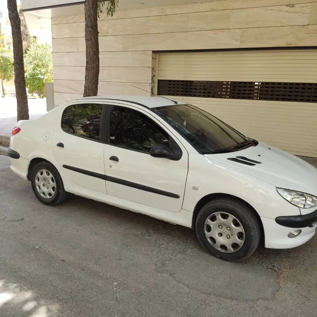 پژو ۲۰۶ صندوق دار v20 - 1388