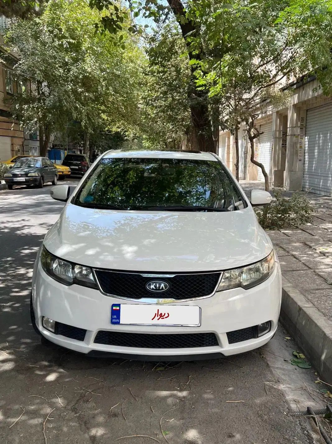 کیا سراتو 2.0 لیتر اتوماتیک GT لاین - 2010