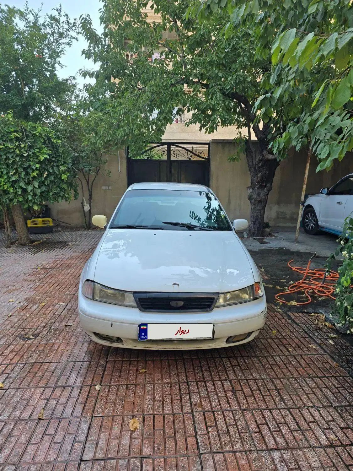 دوو سیلو سدان - 1380