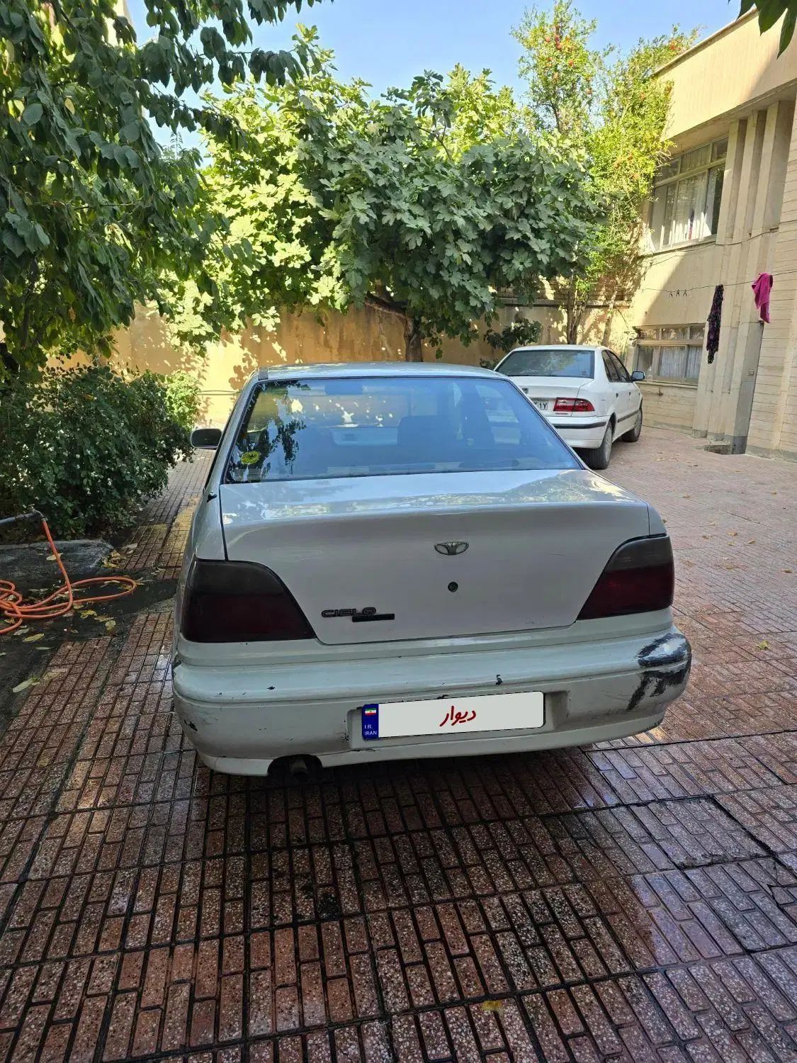 دوو سیلو سدان - 1380