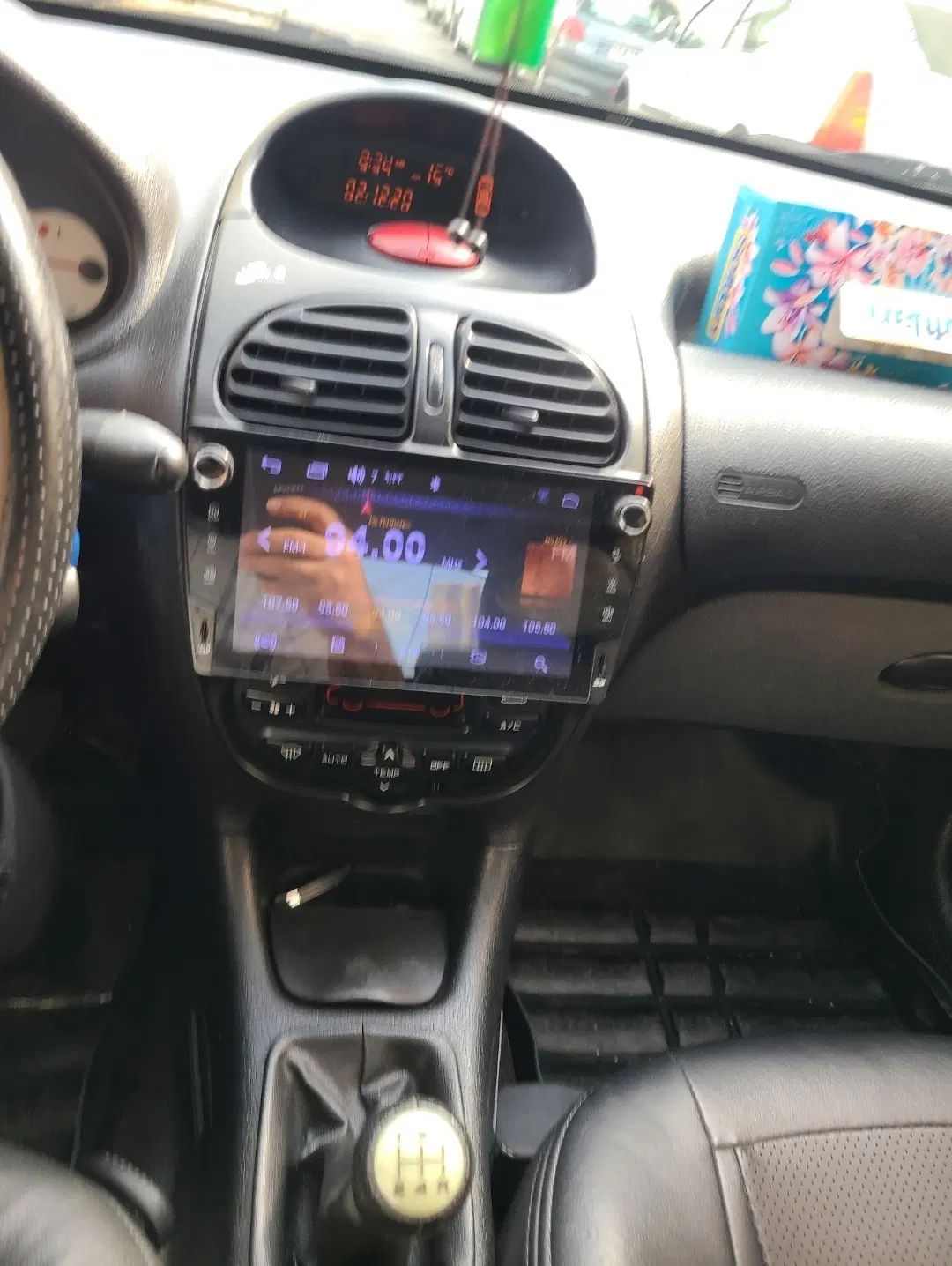 پژو ۲۰۶ صندوق دار v8 - 1393