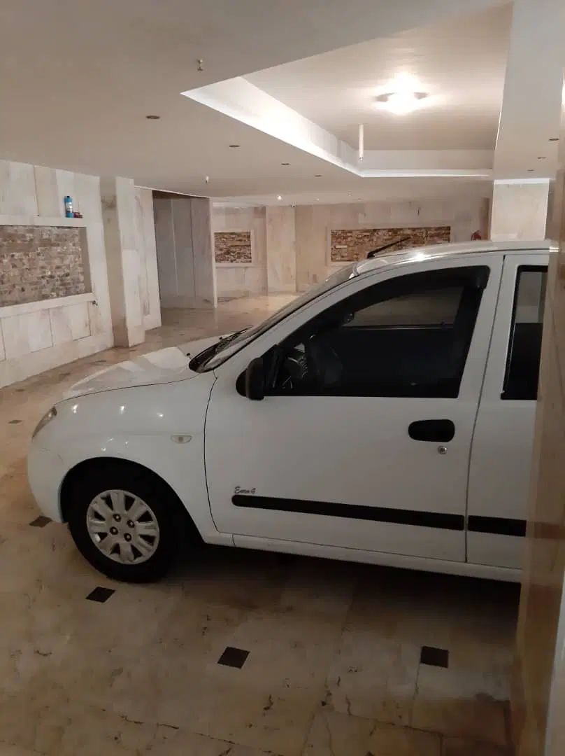 تیبا صندوق دار SX - 1392