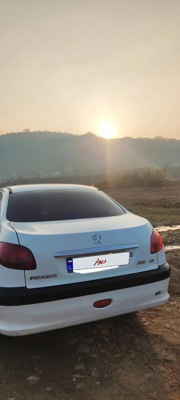 پژو ۲۰۶ صندوق دار v8 - 1396