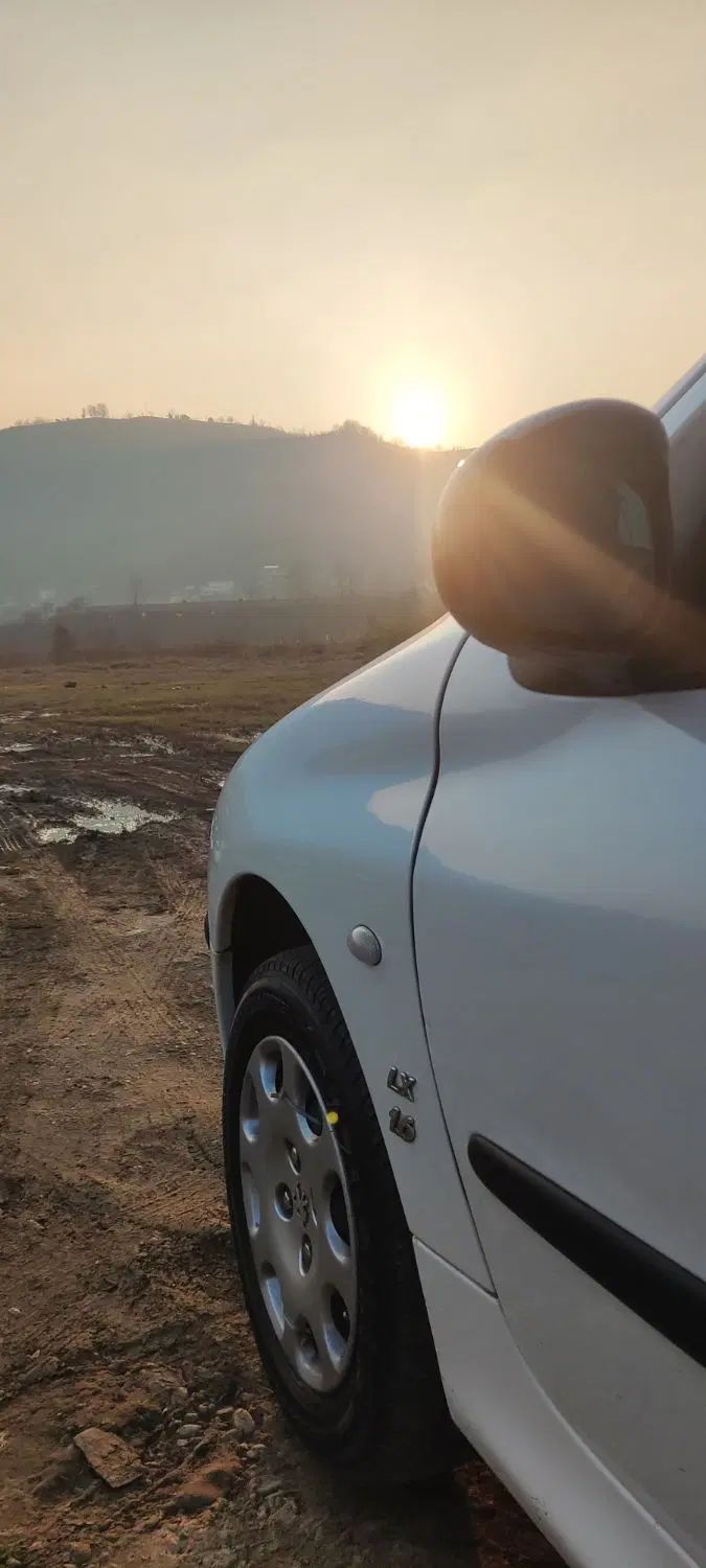 پژو ۲۰۶ صندوق دار v8 - 1396