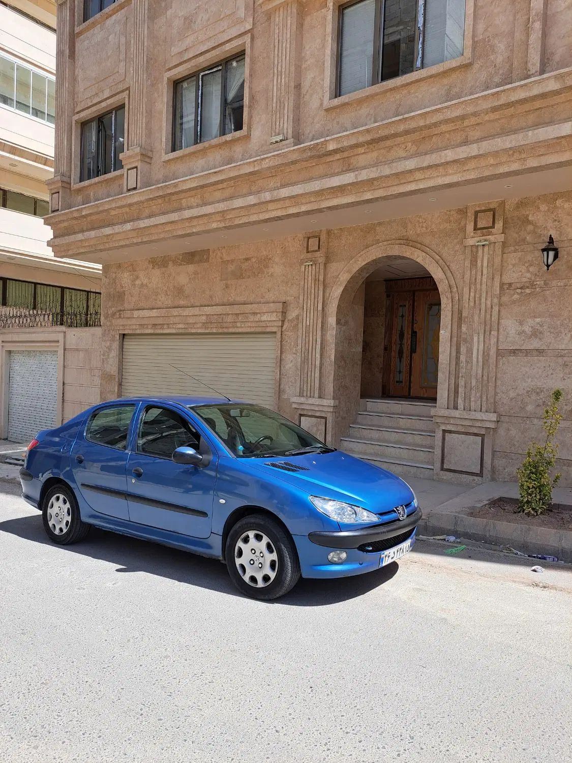 پژو ۲۰۶ صندوق دار v8 - 1394