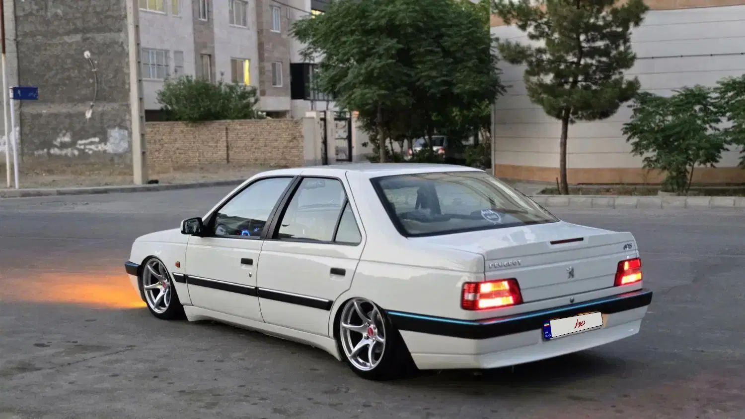 پژو 405 SLX بنزینی TU5 - 1391