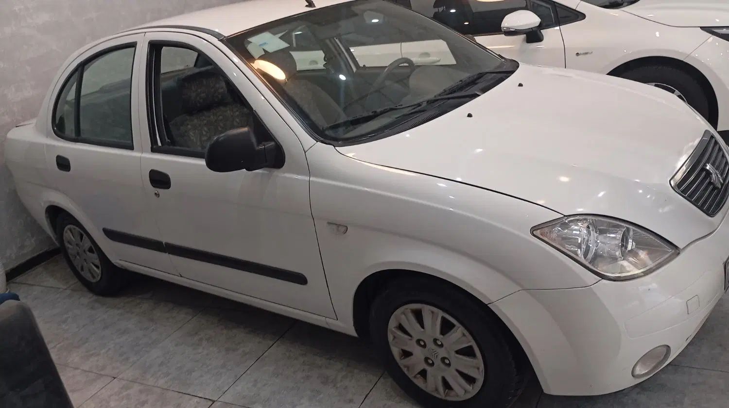 تیبا صندوق دار SX - 1395