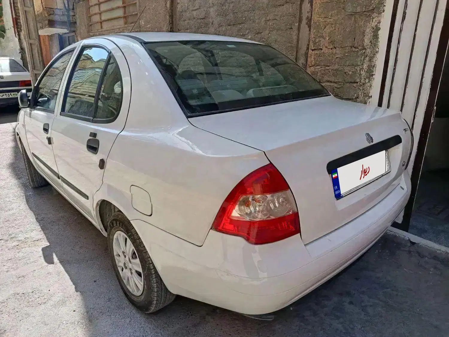 تیبا صندوق دار SX - 1399