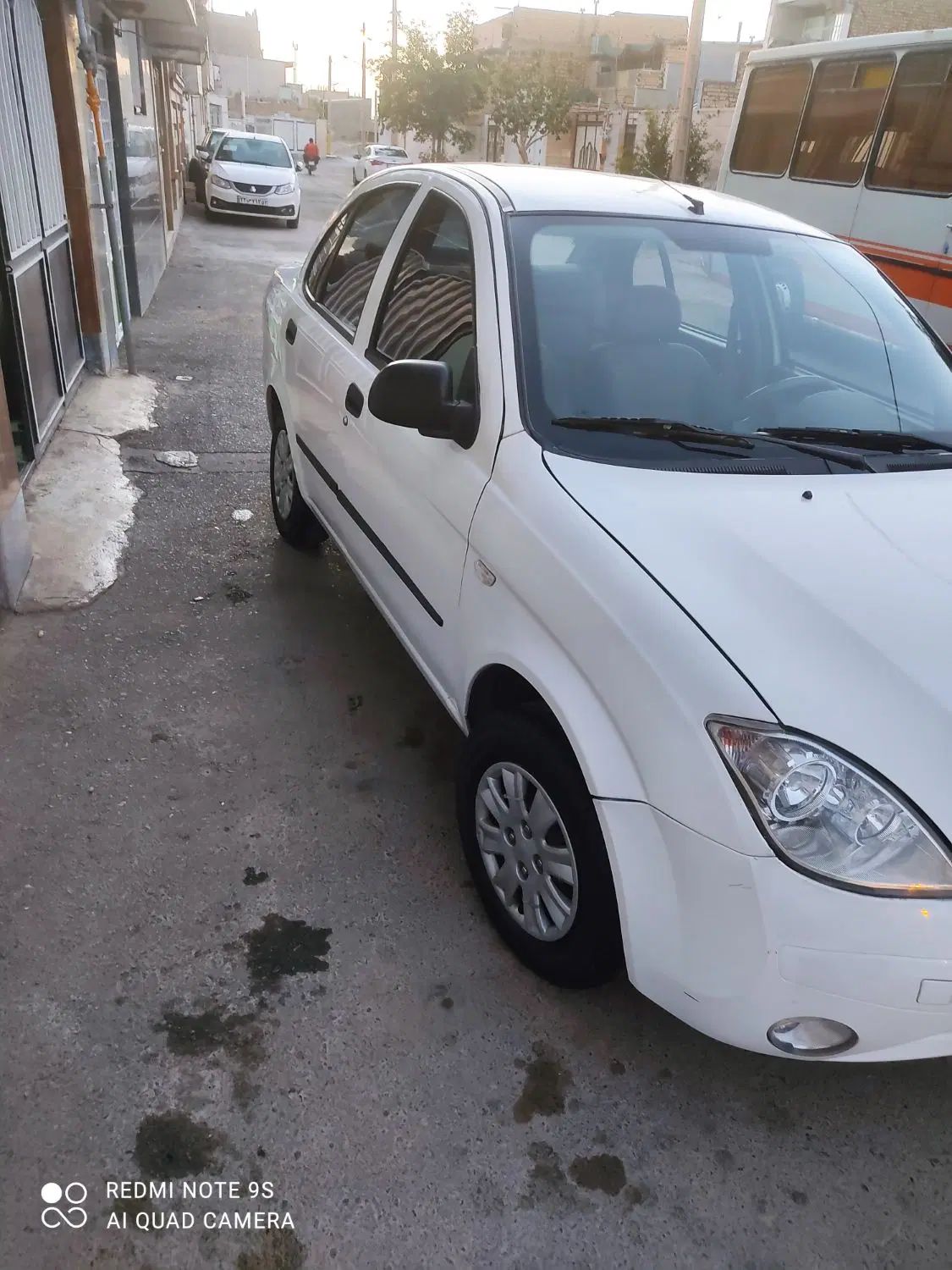 تیبا صندوق دار SX - 1399