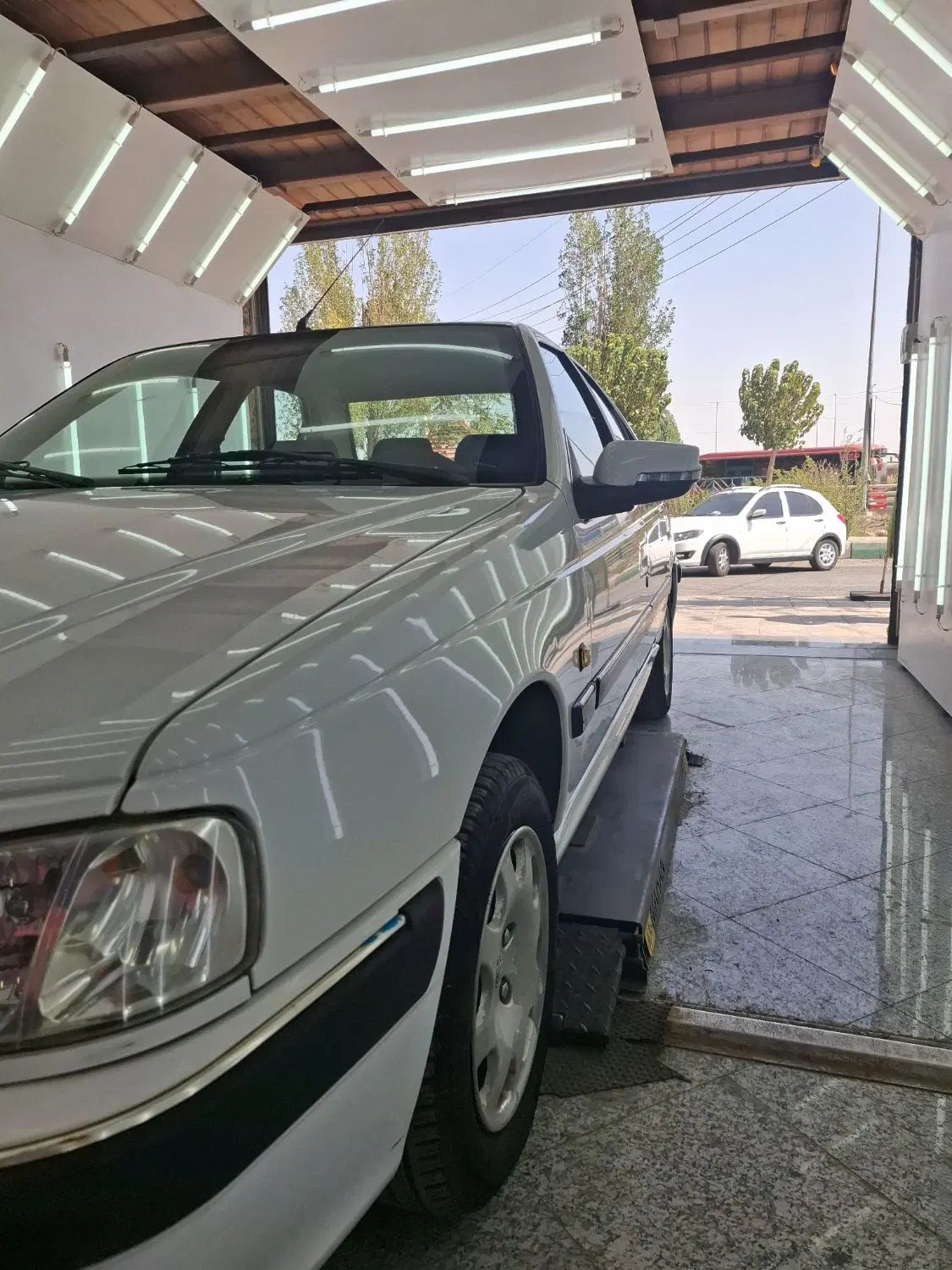 پژو پارس سال - 1392