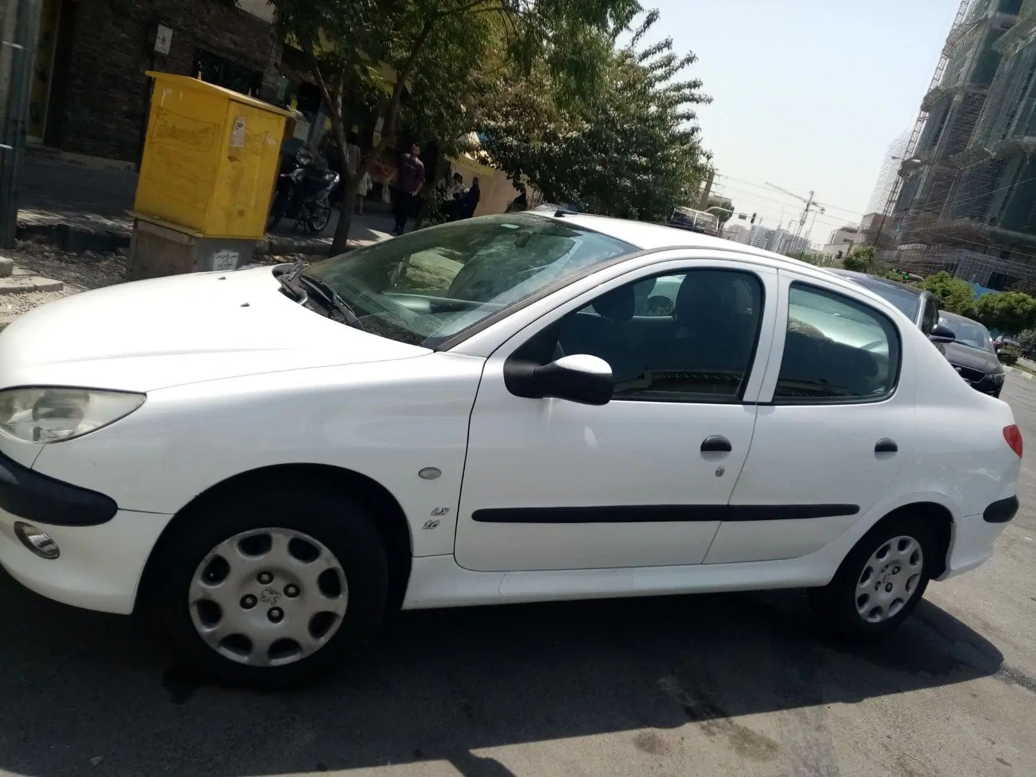 پژو ۲۰۶ صندوق دار v8 - 1396