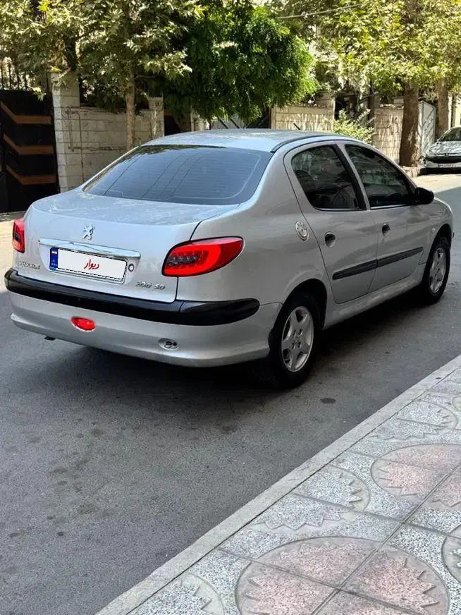 پژو ۲۰۶ صندوق دار v20 - 1387