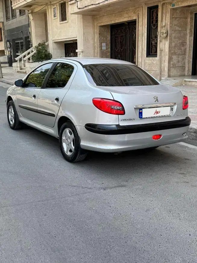 پژو ۲۰۶ صندوق دار v20 - 1387