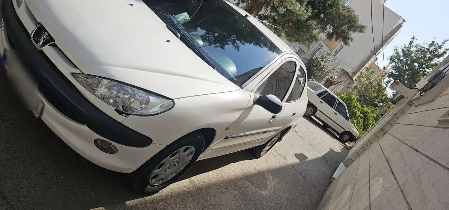 پژو ۲۰۶ صندوق دار v8 - 1389