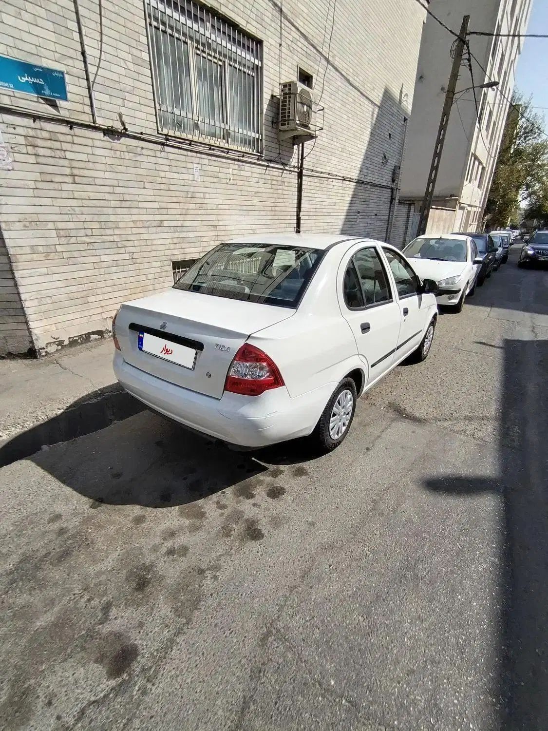 تیبا صندوق دار SX - 1400