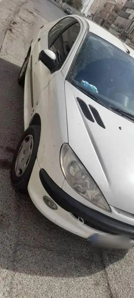 پژو ۲۰۶ صندوق دار v8 - 1390