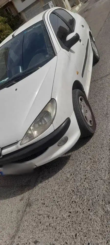 پژو ۲۰۶ صندوق دار v8 - 1390