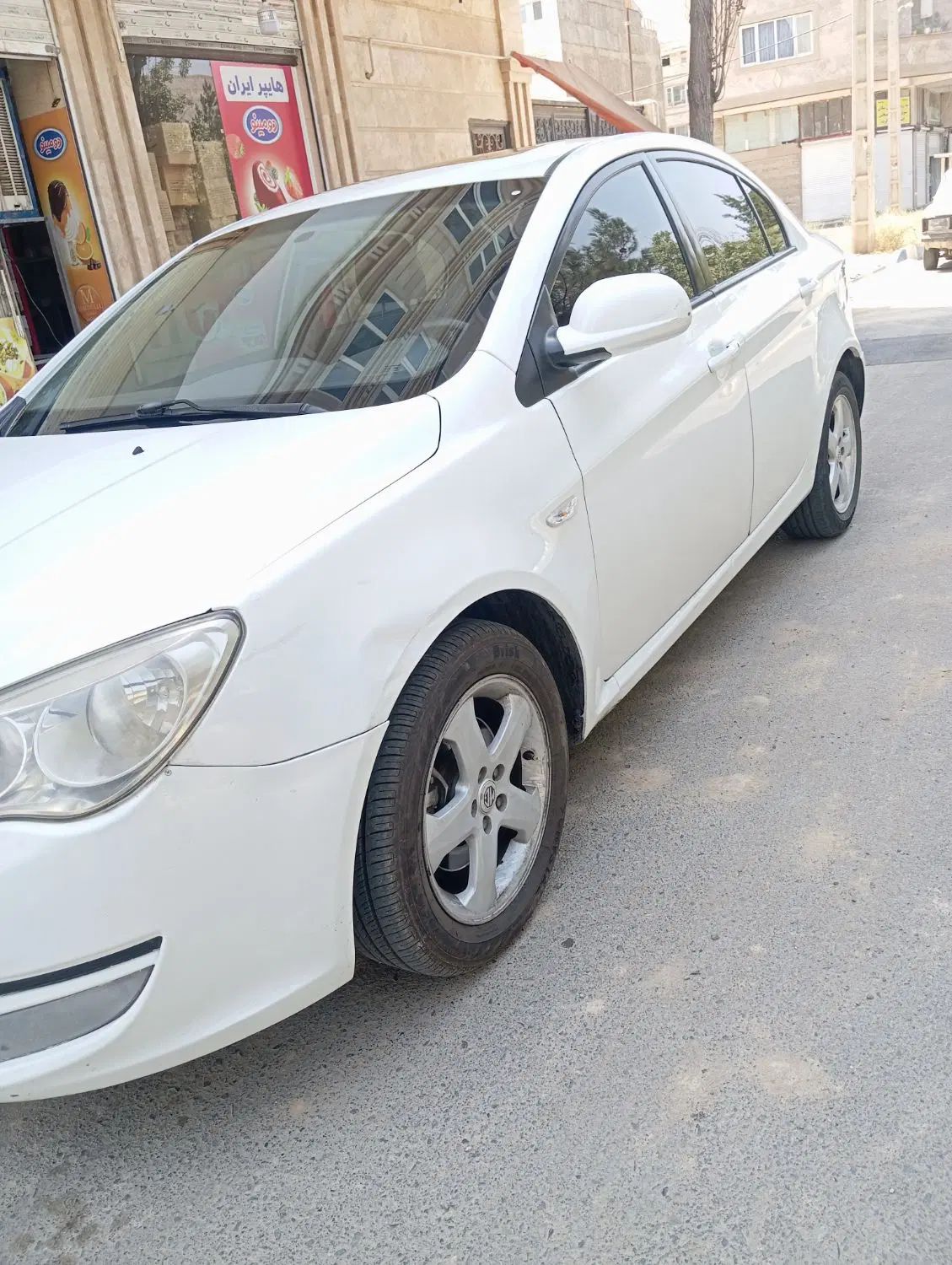 ام جی 350 اتوماتیک - 2014