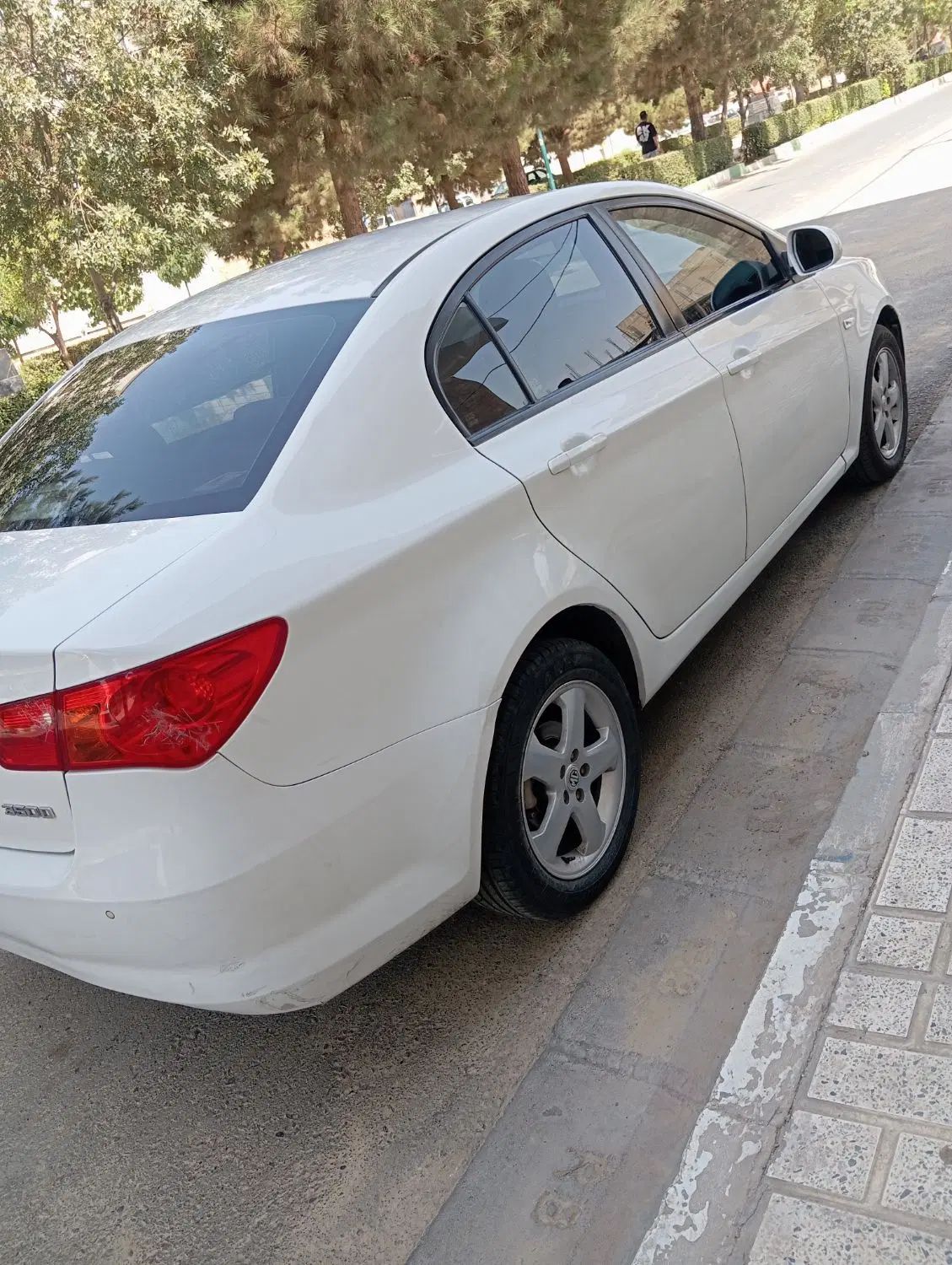 ام جی 350 اتوماتیک - 2014