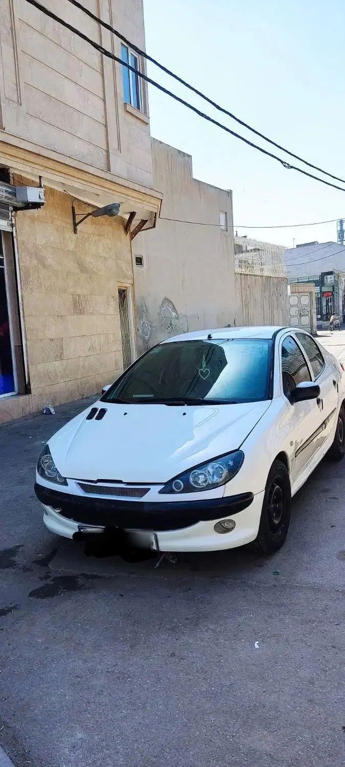 پژو ۲۰۶ صندوق دار v8 - 1392