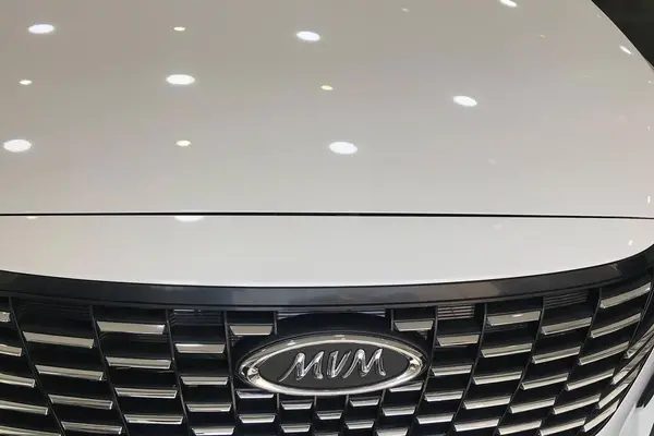 خودرو ام وی ام، X33 کراس آگهی ann_20200337